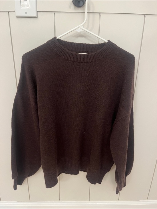 Easy Clothes Sweaters - Women’s Classic Crewneck Sweater - Dark Brown